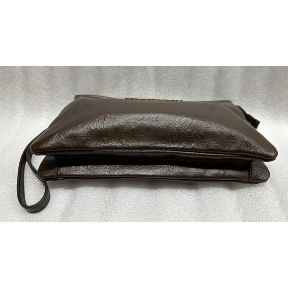 WB Cow Leather Collection Marvos brown leather wristlet zip closure - Picture 3 of 16